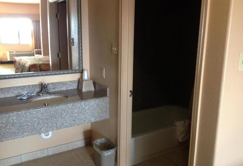 Люкс, Budgetel Inn And Suites