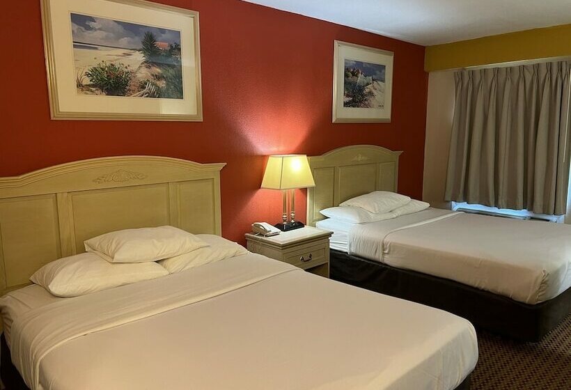 Номер Стандарт 2 Двуспальные Кровати, Econo Lodge Inn & Suites