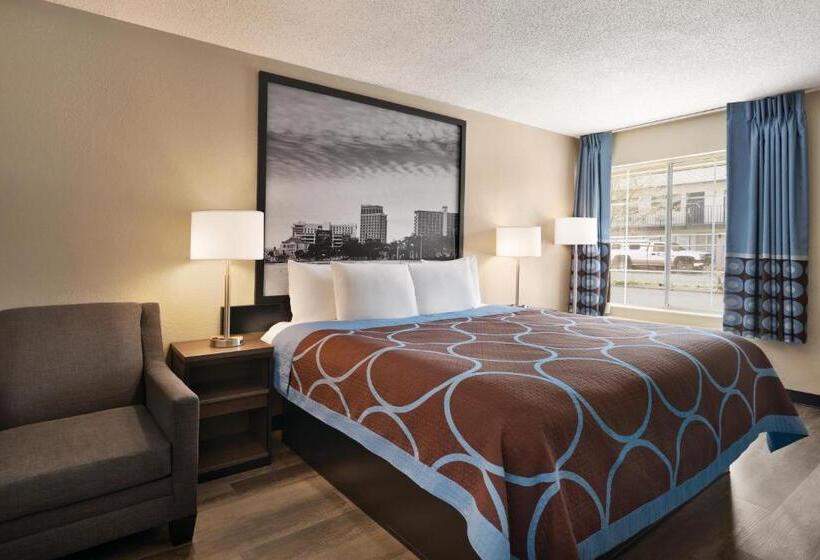 Стандартный Номер Кровать Кинг, Super 8 By Wyndham Gulfport Biloxi Airport