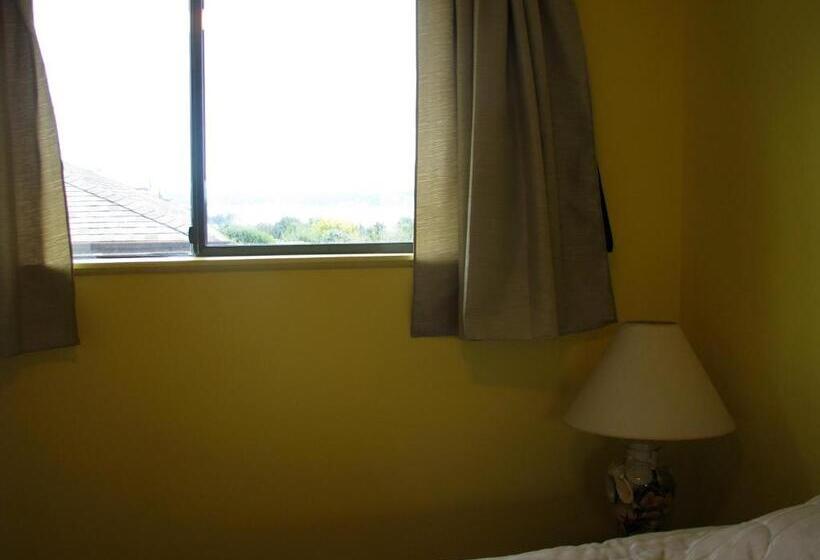 スタンダードルーム, Fireflies Bed & Breakfast