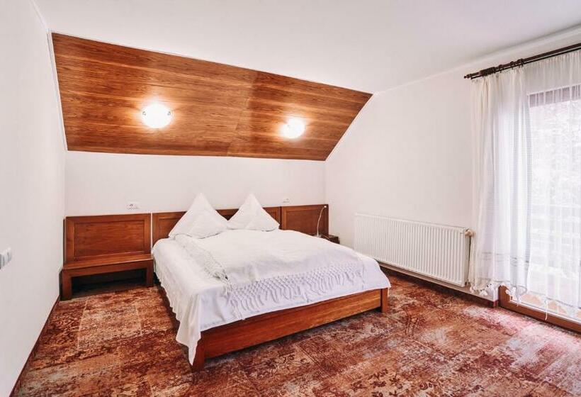 اتاق استاندارد, Complex Turistic Bucovina