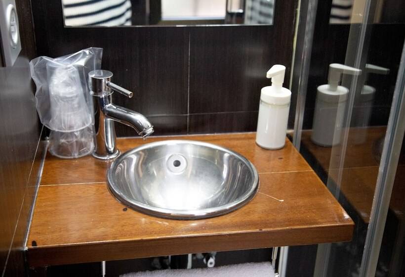 Habitación Estándar, Hostal Gud Salamanca