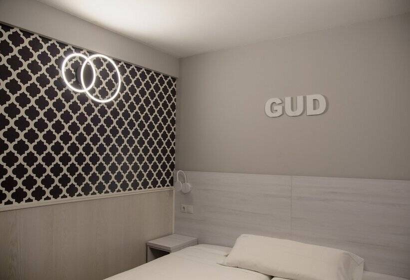 اتاق استاندارد, Hostal Gud Salamanca