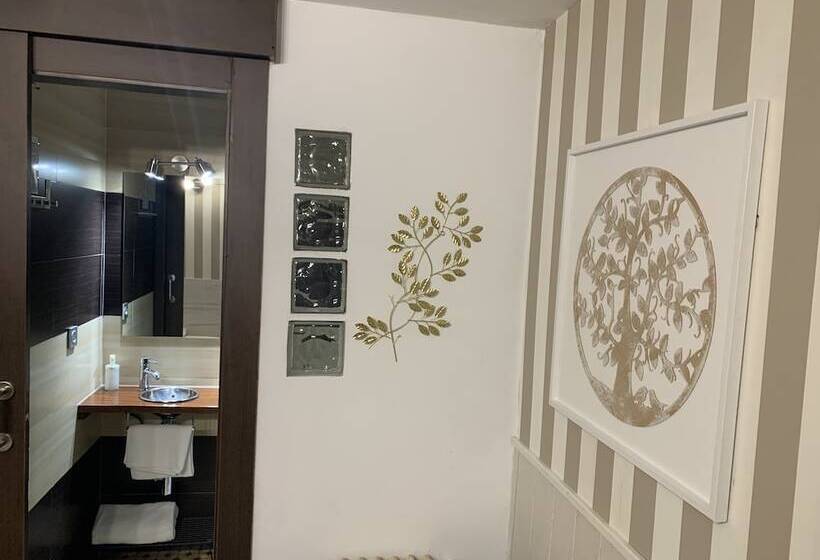 Habitación Estándar, Hostal Gud Salamanca