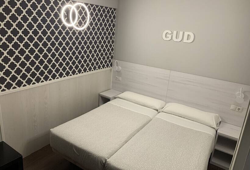 اتاق استاندارد, Hostal Gud Salamanca