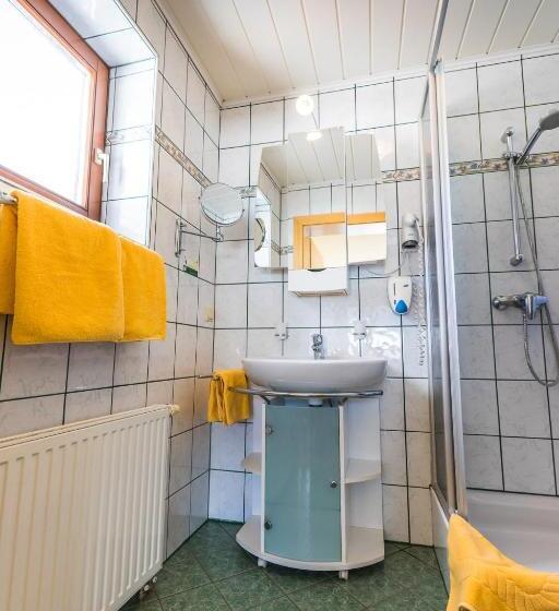 Номер Стандарт, Gasthof Zur Linde