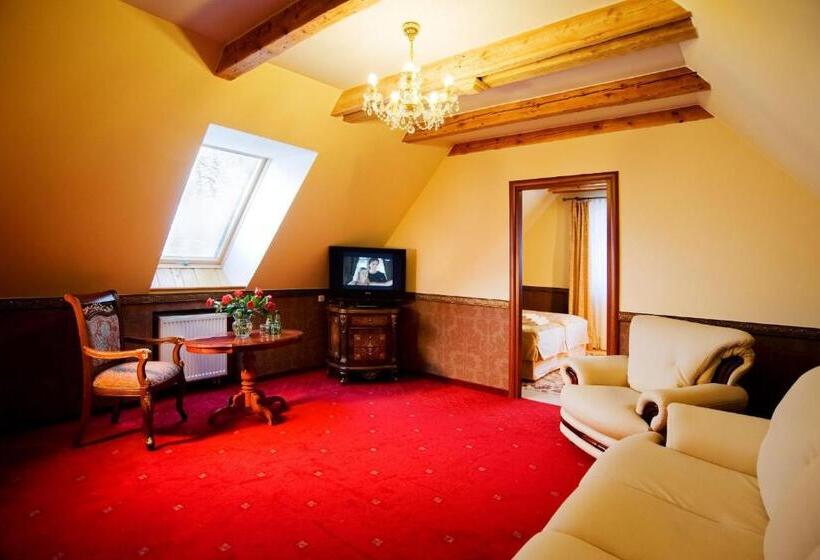 Семейные Апартаменты, Pałac Margot Nature&spa