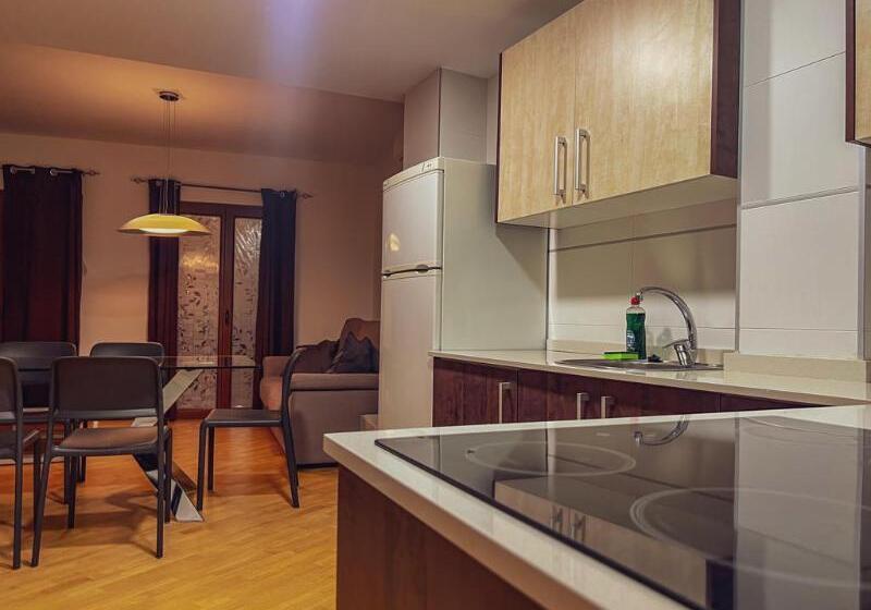 آپارتمان 2 خوابه, Wave Apartments