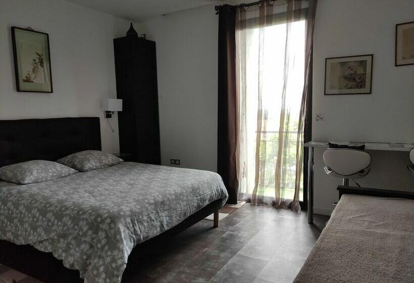 Семейный Номер, Maison D Hôtes Cœur D Hérault