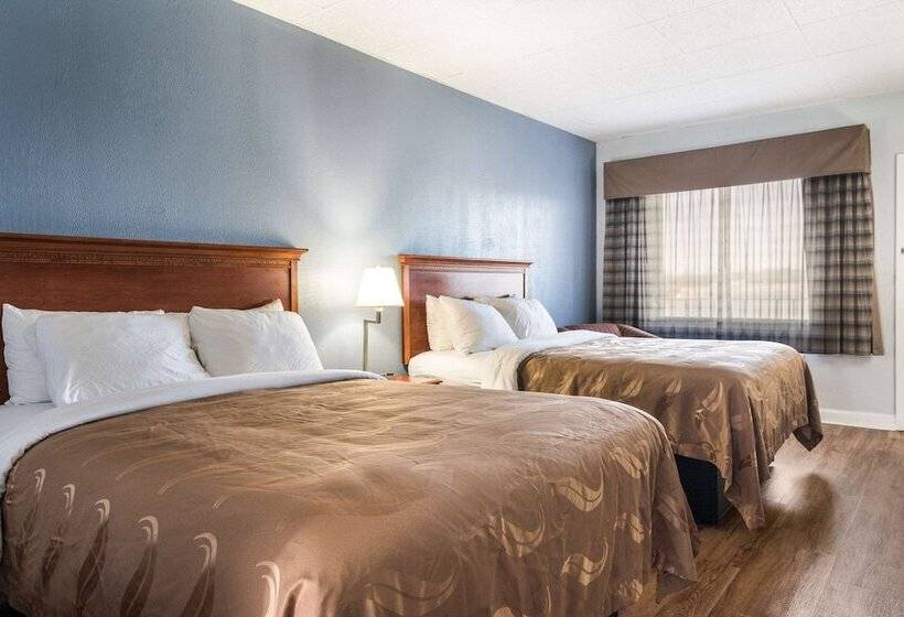 Номер Стандарт 2 Двуспальные Кровати, Quality Inn  On The Lake Clarksvilleboydton