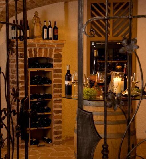 اتاق اکونومی یک تخته, Wachau