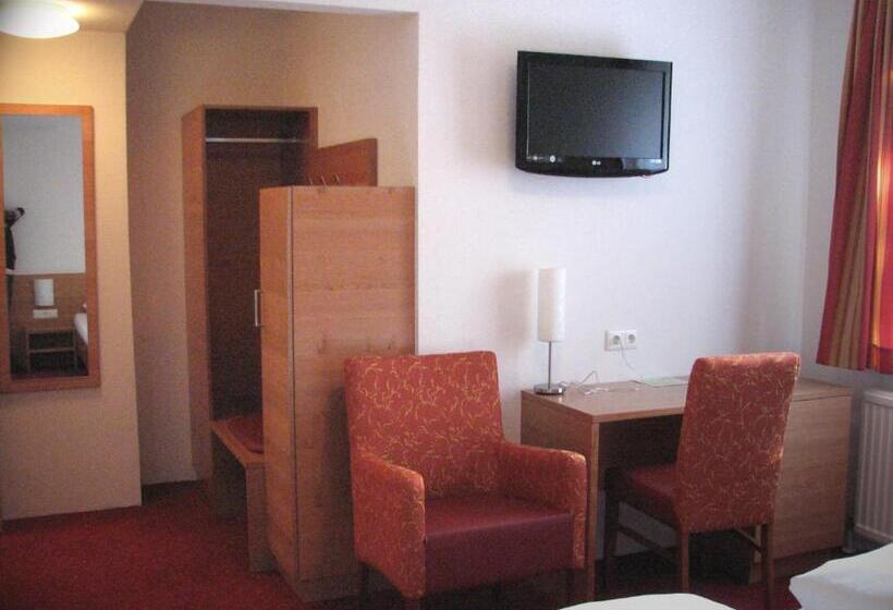 Номер Комфорт, Schillerhof Hotel Garni