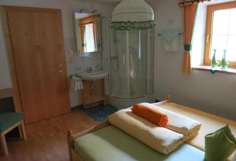 آپارتمان 2 خوابه, Appartement Breitlehn