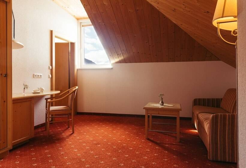 Семейный Номер, Nassereinerhof
