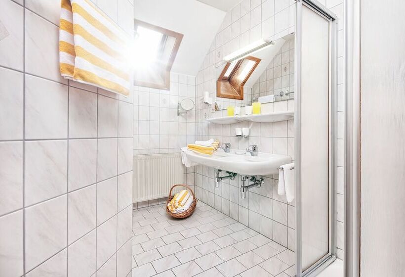 Апартаменты 1 Спальня, Wellness Landhaus Parth