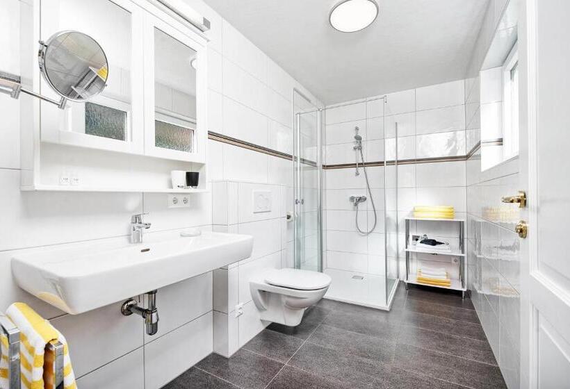 Апартаменты 1 Спальня, Wellness Landhaus Parth