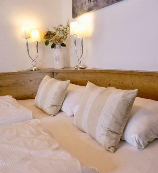패밀리 스튜디오, Boutiquehotel Hubertushof