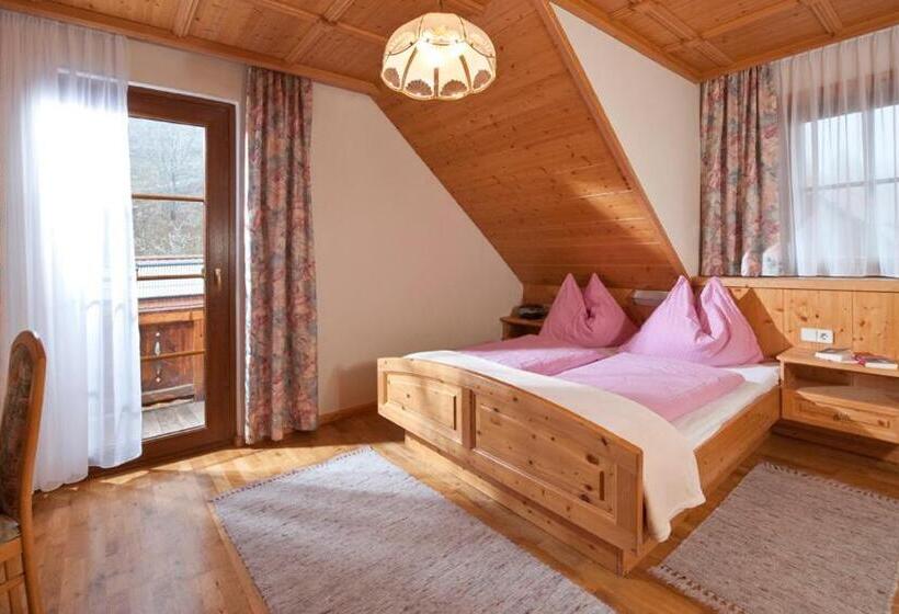 Апартаменты Comfort 2 Спальни, Ferienwohnung Am Oberrainerhof