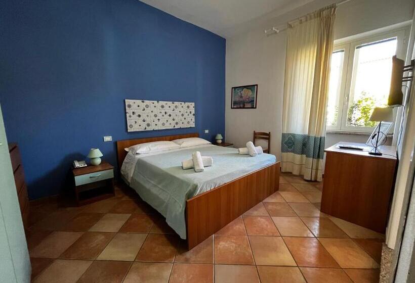 Quarto Economy, Frassetto