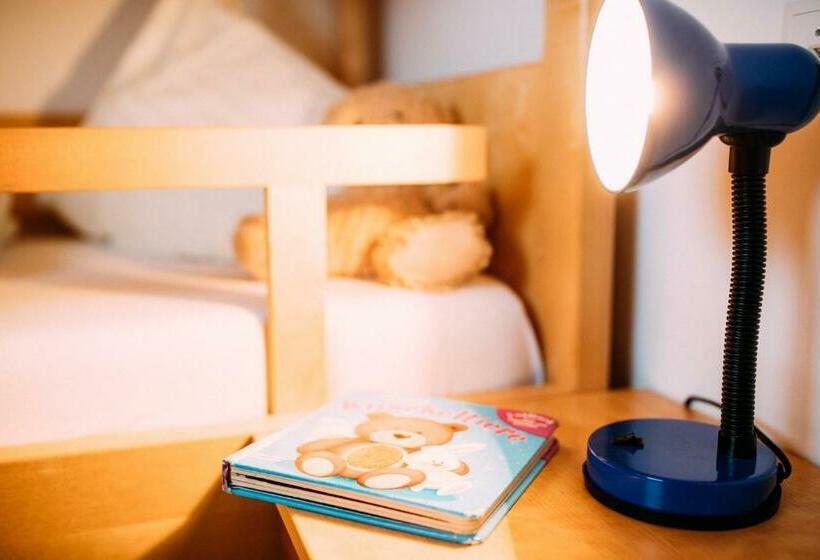 Семейный Номер, Pitzis Kinderhotel   Family Only