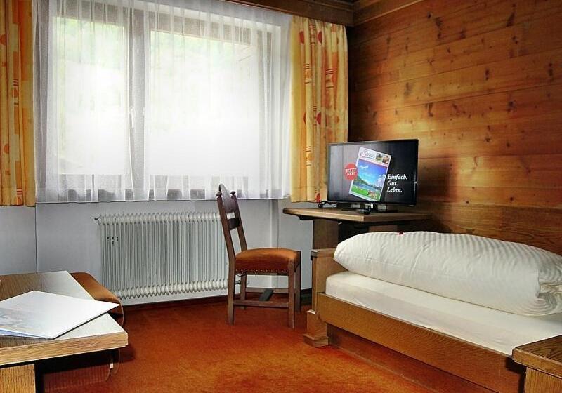 싱글 기본룸, Landhotel Kaserer