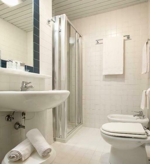 اتاق استاندارد با بالکن, Park Hotel Ermitage Resort & Spa
