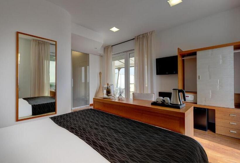 سوییت لوکس, Park Hotel Ermitage Resort & Spa
