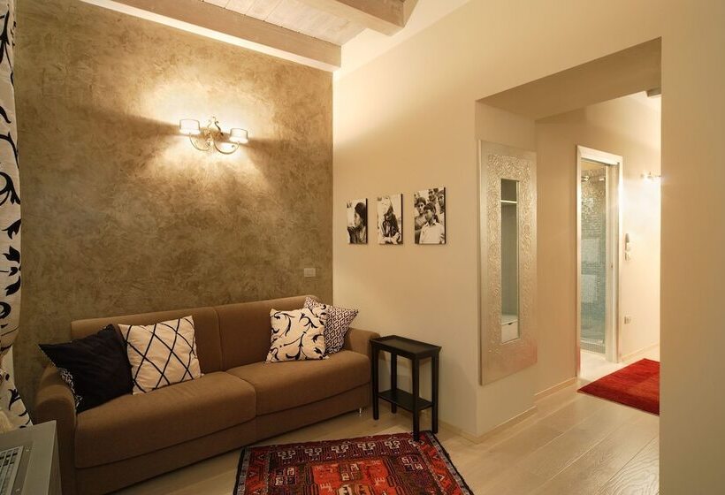 سوییت جونیور, Residenza La Ceramica