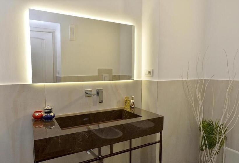 Quarto Deluxe, Amalfi Resort