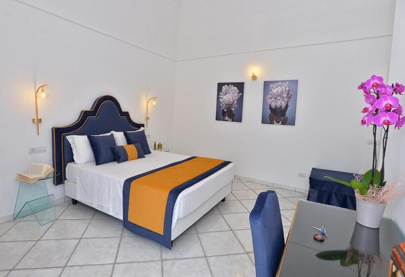 Номер Deluxe, Amalfi Resort