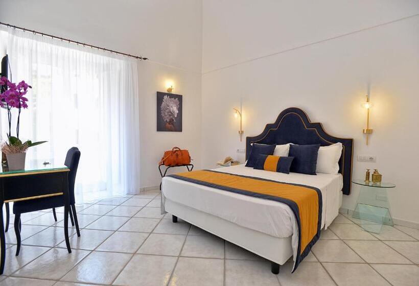 Стандартный Номер Кровать Кинг, Amalfi Resort