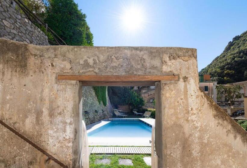 Классический Номер, Amalfi Resort