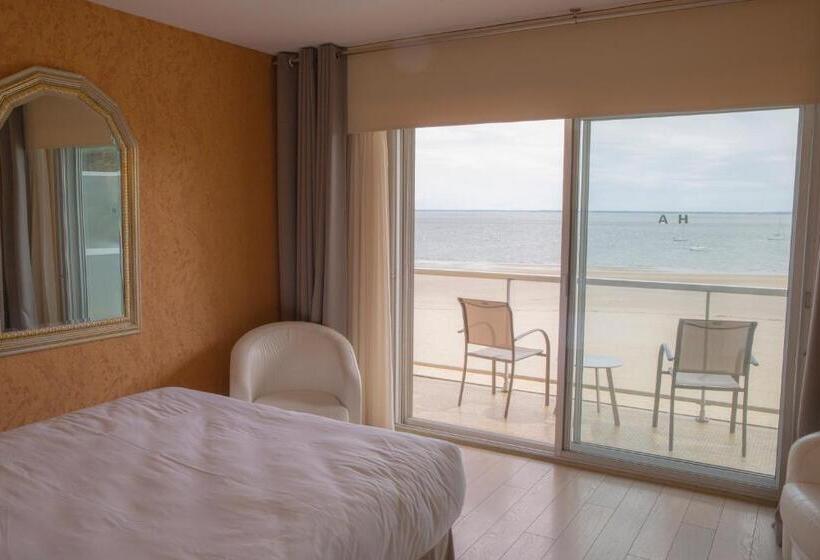 Номер Стандарт Вид на Море с Балконом, Arc Hôtel Sur Mer