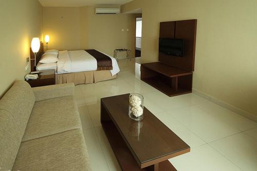 Deluxe Kamer met Kingsize Bed, Triniti Hotel Jakarta