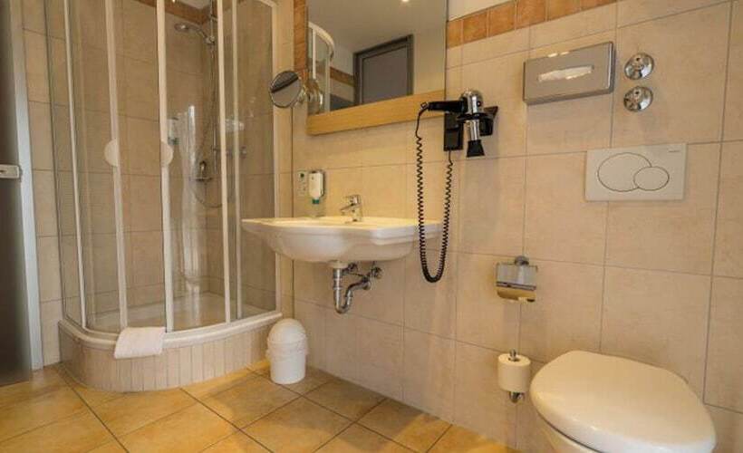 Номер Стандартный с Видом, Achat Hotel Franziskushöhe Lohr