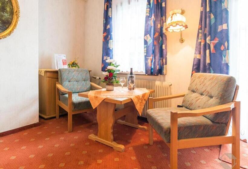 Номер Стандарт, Restaurant Alte Linde