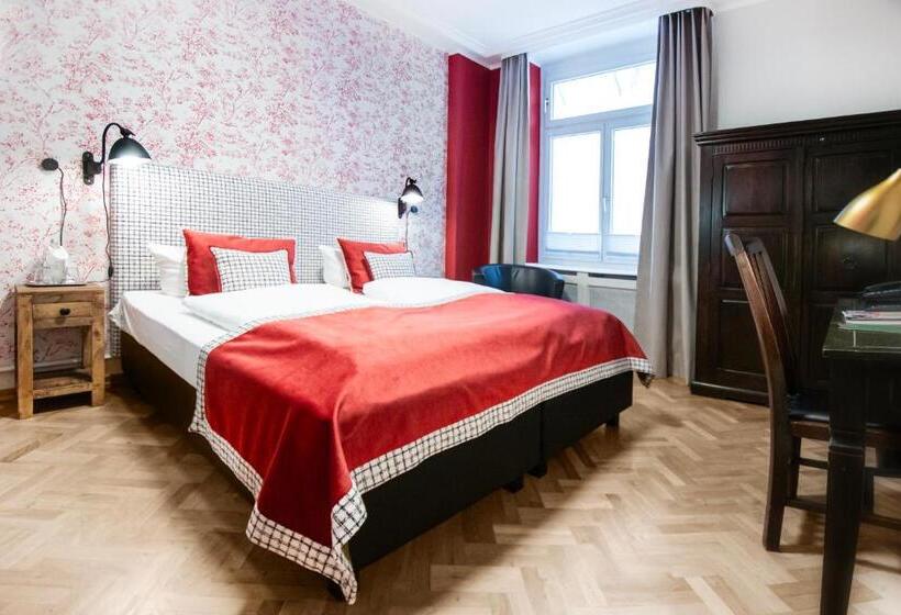 Номер Стандарт, Romantik Hotel Barbarossa