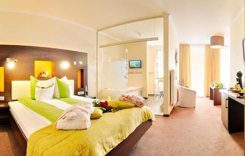 Suite met Terras, Vakantiehotel Der Brabander
