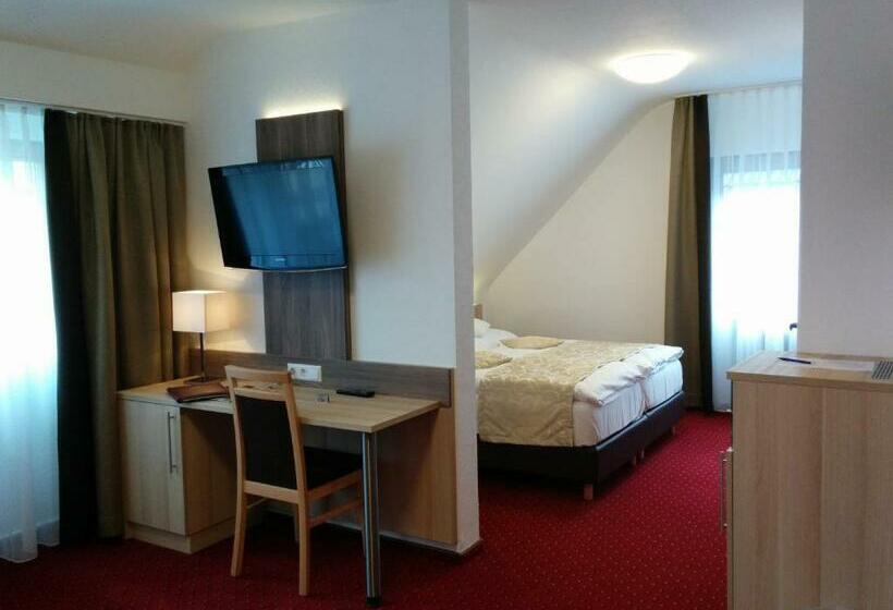 Люкс, Wellness Hotel Garni Krone