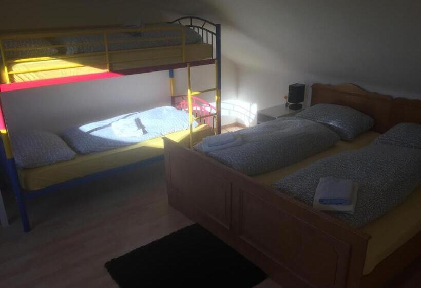 家庭间, Familie Hotel Kameleon
