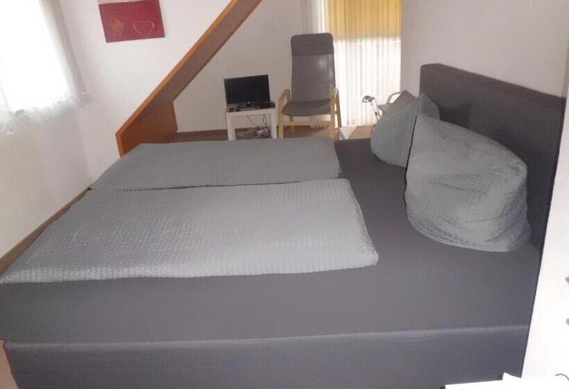 Номер Стандарт, Ferienquartier Waldblick