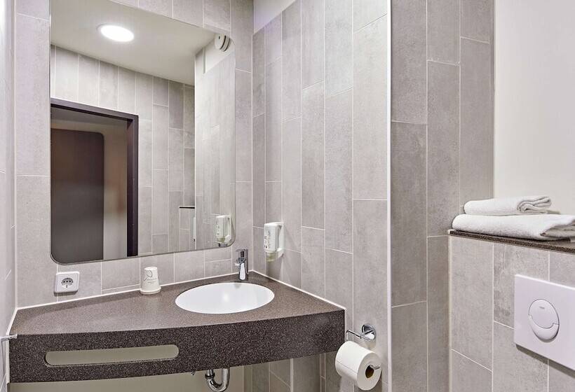 Номер Стандарт, B&b Hotel Köln West