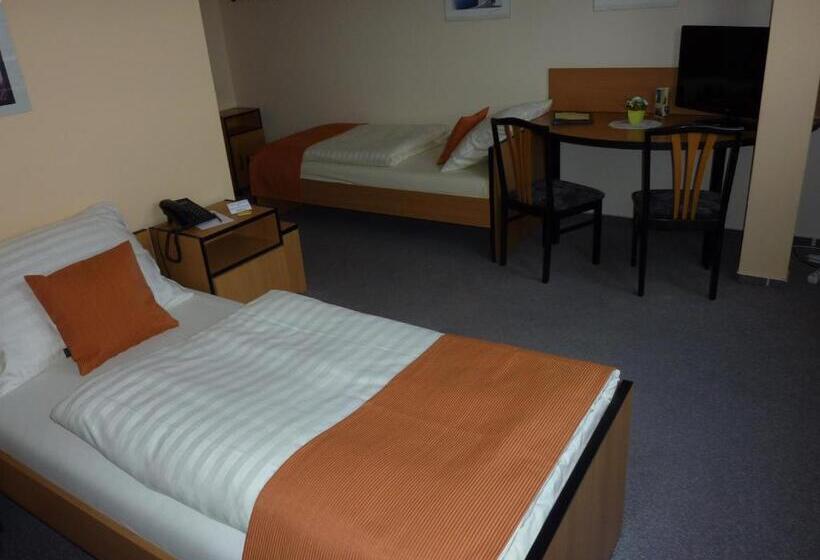 Quarto Triplo Estandar, Pension An Der Weisseritz