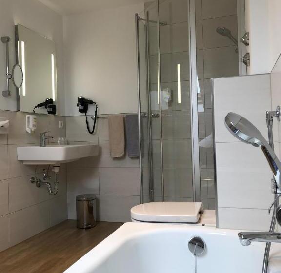 Номер Economy, Höhenhotel & Restaurant Kalikutt