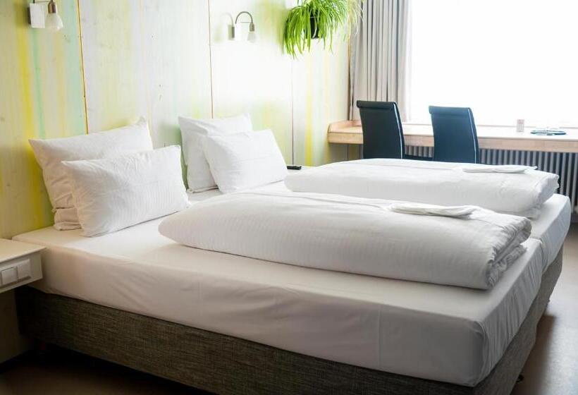 Номер Deluxe с Балконом, Abalon Hotel Ideal