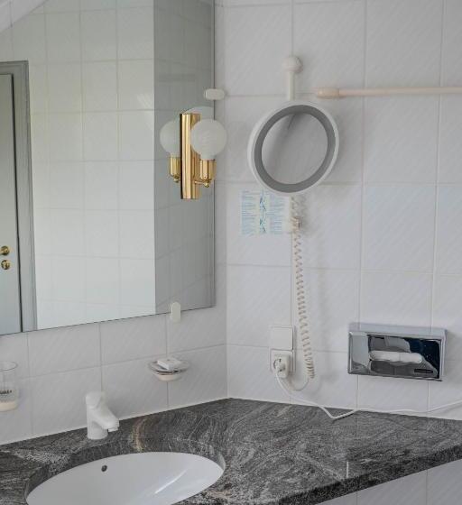 Номер Стандарт, Eventlocation & Hotel Schloss Neuburg