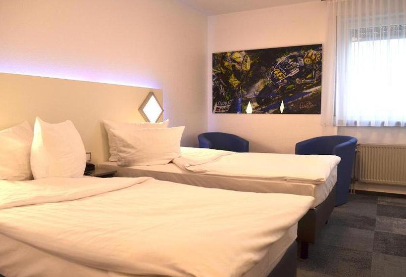 اتاق استاندارد, Weber Hotel Mannheim