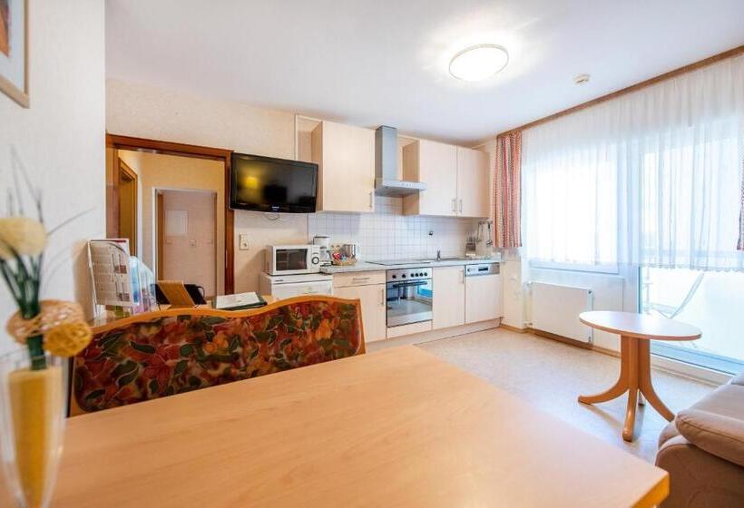 Апартаменты 2 Спальни, Waldesblick, Hotel Restaurant