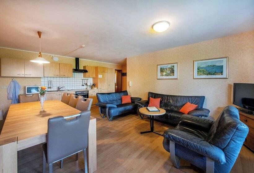 Апартаменты Comfort 3 Спальни, Waldesblick, Hotel Restaurant