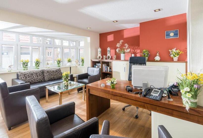 Люкс Премиум, Suitenhotel Idyll Heckenrose